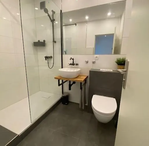 Grueneoase Balkon Smarttv Wifi Wama *