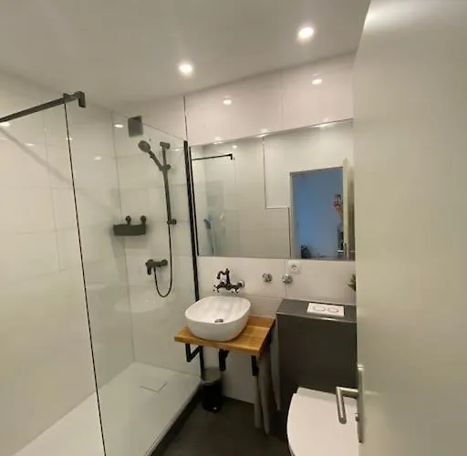 Apartment Grueneoase Balkon Smarttv Wifi Wama Duisburg